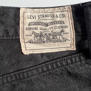 Levi’s X Wellthread Ribcage Women’s Shorts. | black/charcoal | size 26
